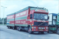 Volvo-F12-VF-89-RV-foto-Pieter-Geerlings
