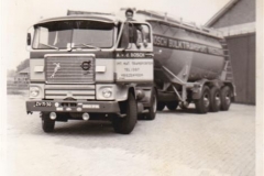 Volvo-F88-ZV-71-30