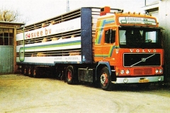 Volvo-F12-Globetrotter-BD-13-DG