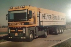 Renault-Magnum