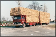 Volvo-F7-BJ-19-PX-foto-Peter-Geerlings