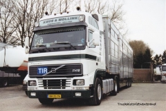 Volvo-FH12-BH-ZG-76