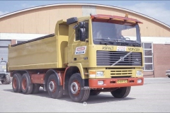 Volvo-F12-VD-89-YF