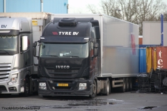 Iveco-Stralis-62-BRB-2